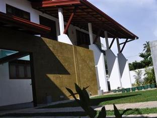 Nimsha Villa Хиккадува Экстерьер фото